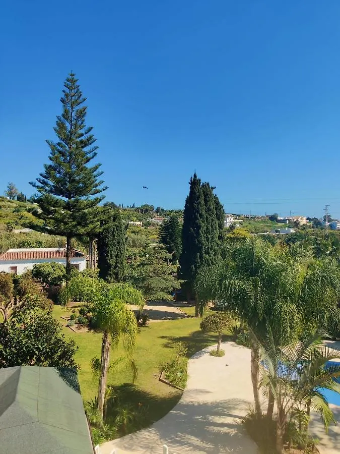 La Pina Verde Estepona Guest house